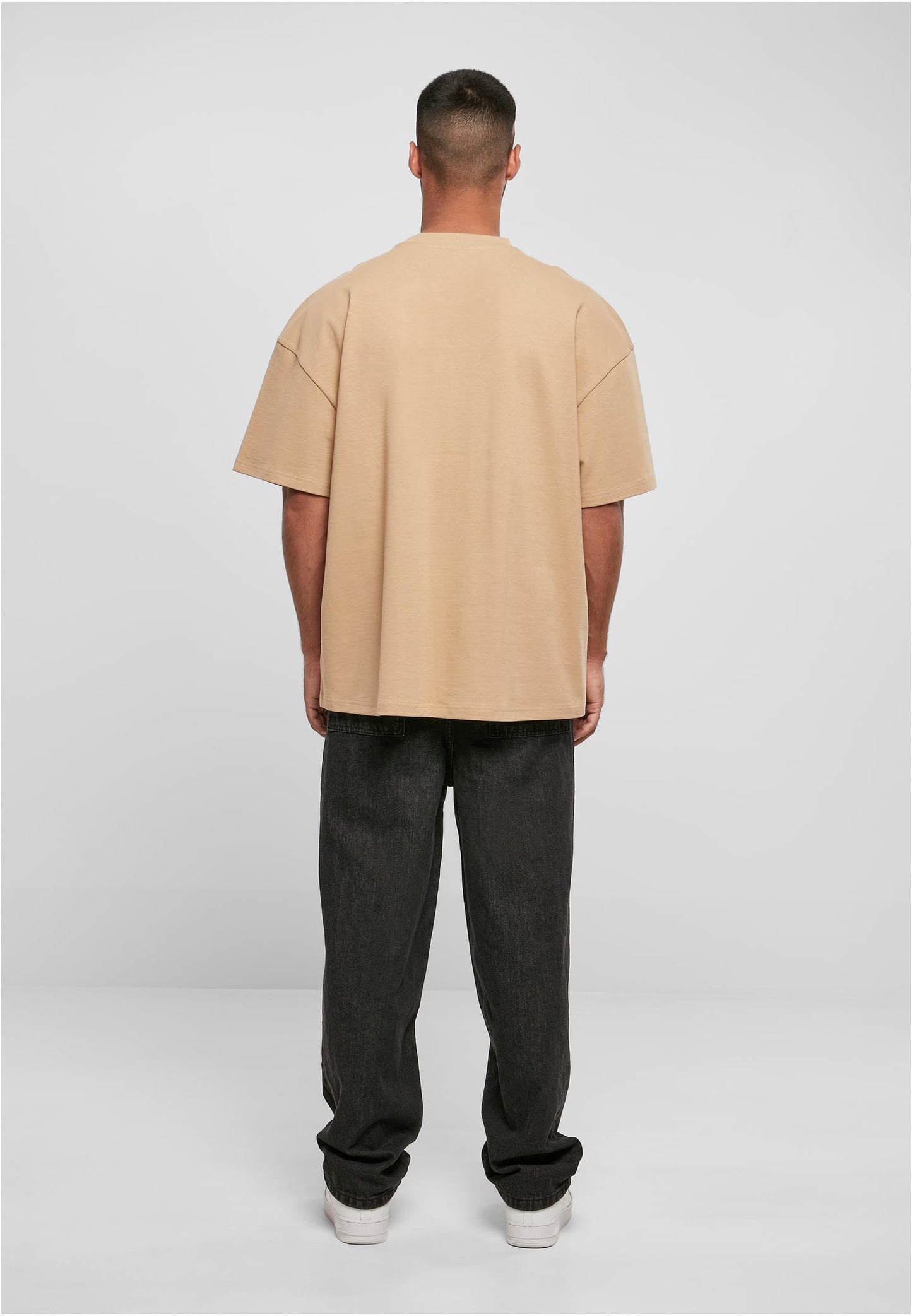 AMBITION TEE